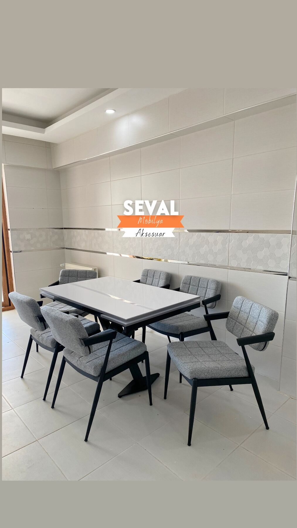 Beyaz X Açılır Masa + Klas Sandalye Takımı