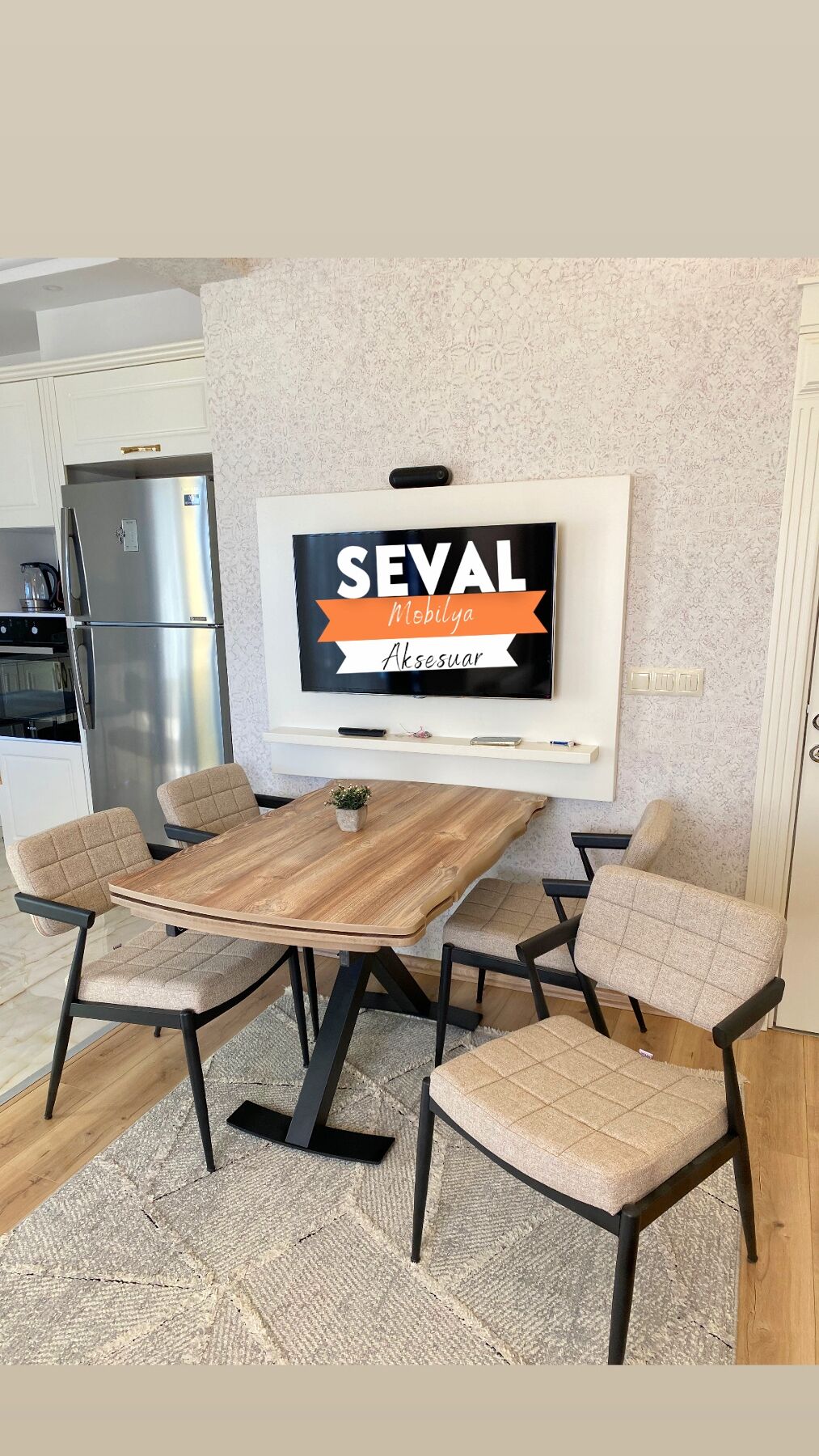 Kütük Gold Açılır Masa + Klas Sandalye Takımı