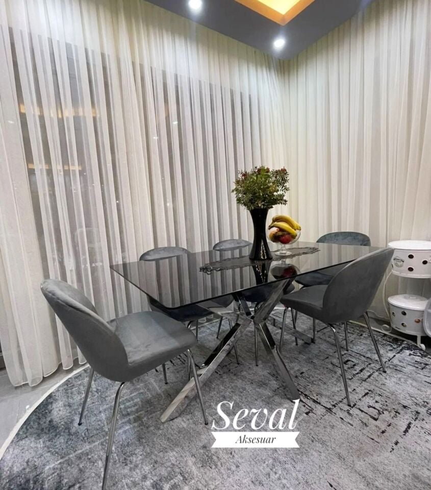 Füme Cam Örümcek Masa + Golf Sandalye Takımı