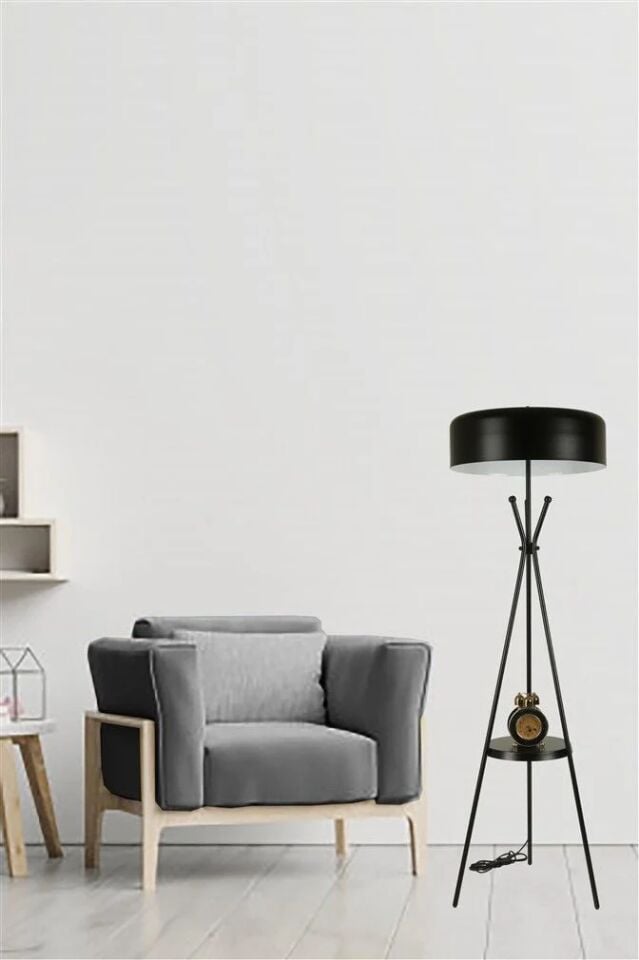 Venedik Siyah Sehpalı Büyük Retro 8 Başlıklı Lambader