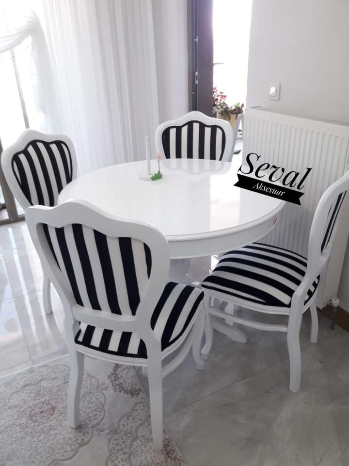 Beyaz Yuvarlak Açılır Masa + İnci Sandalye Takımı