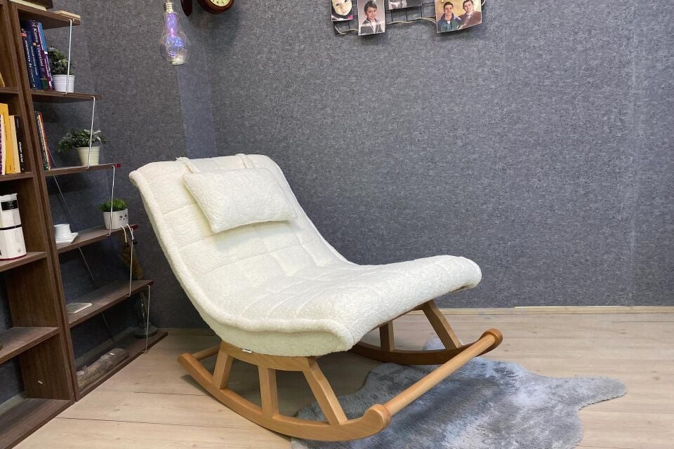 Miskin Krem - Naturel Sallanan Sandalye