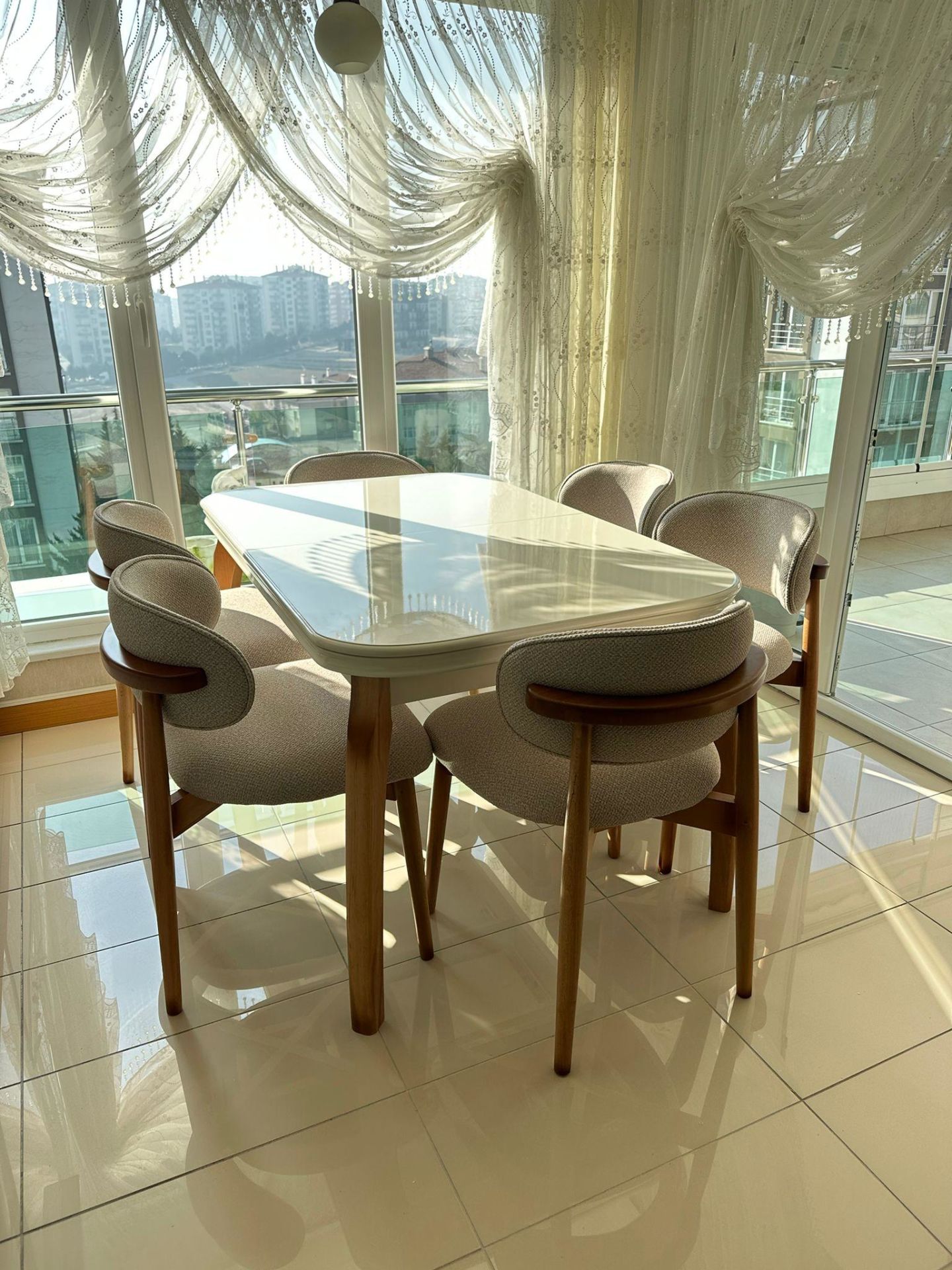 Krem Talha Masa + Polo Sandalye Takımı