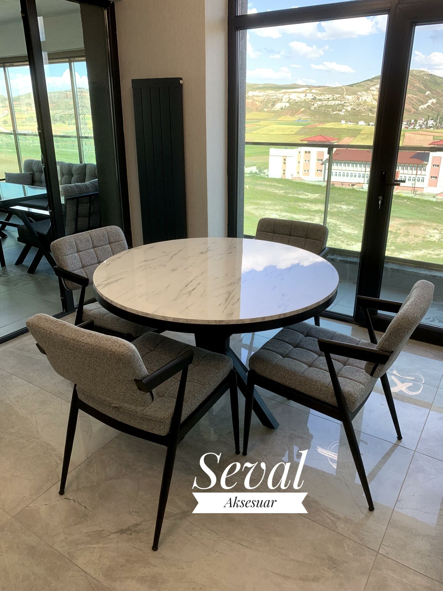 Marmo Poyraz Masa + Klas Sandalye Takımı