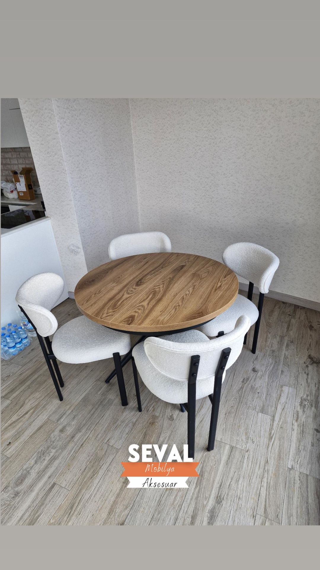 Ud Nova Masa + Mars Sandalye