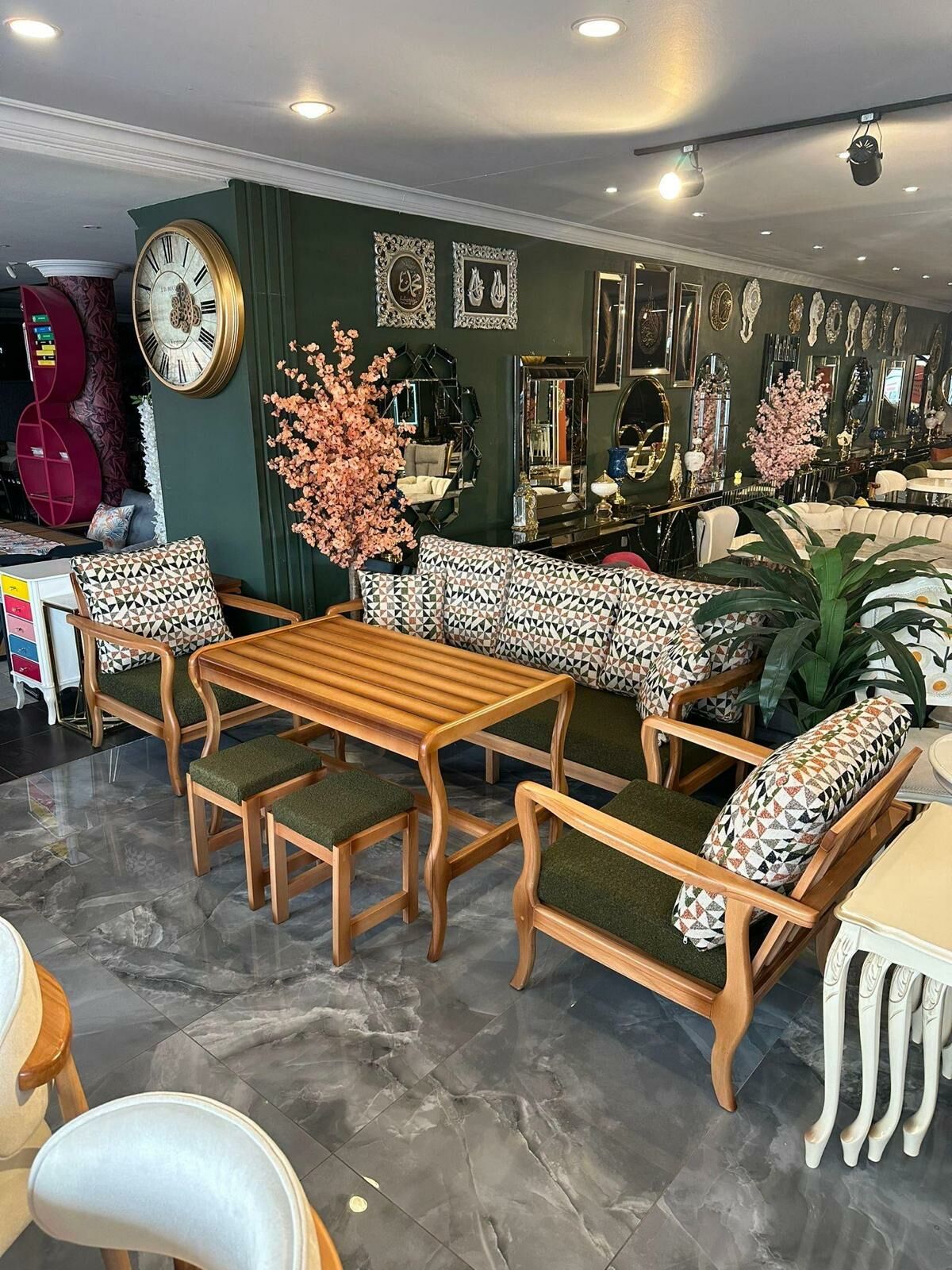 Sümbül Balkon Takımı