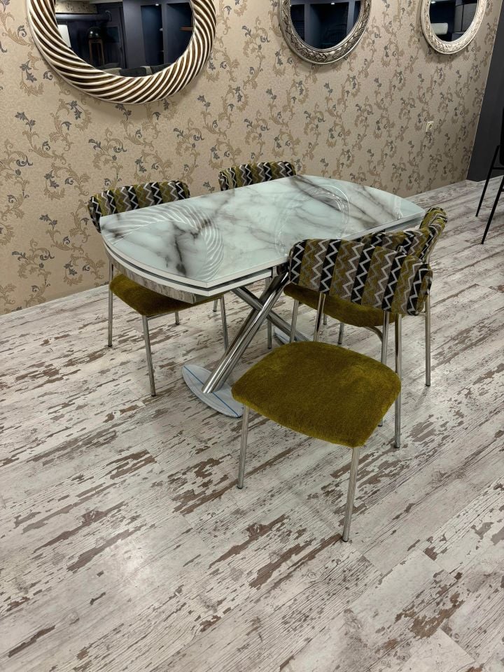 Beyaz Mermer Hilal Masa + Pars Sandalye Takımı