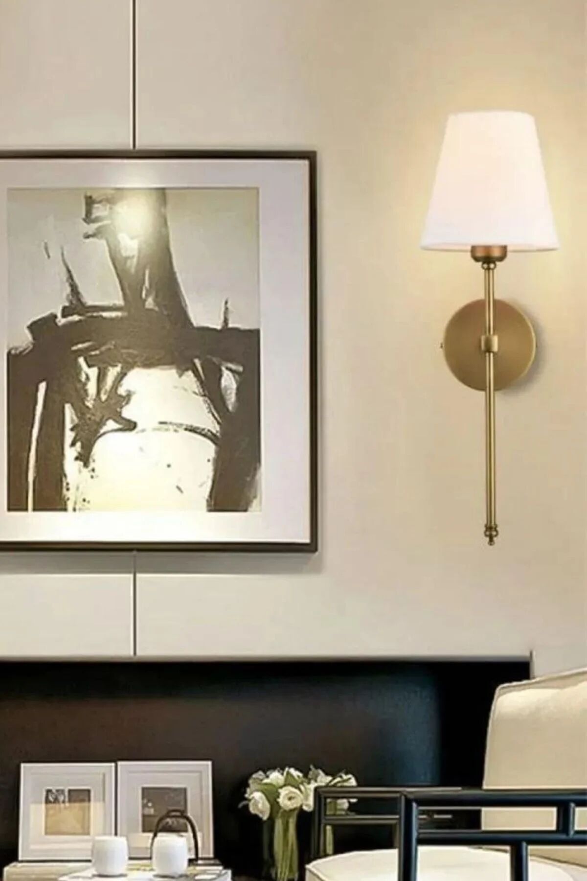 Davin Eskitme Beyaz Abajurlu Aplik